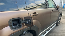 Hyundai SANTA FE 1.6 TGDi Plug-in Hybrid Ultimate 5dr 4WD Auto Estate